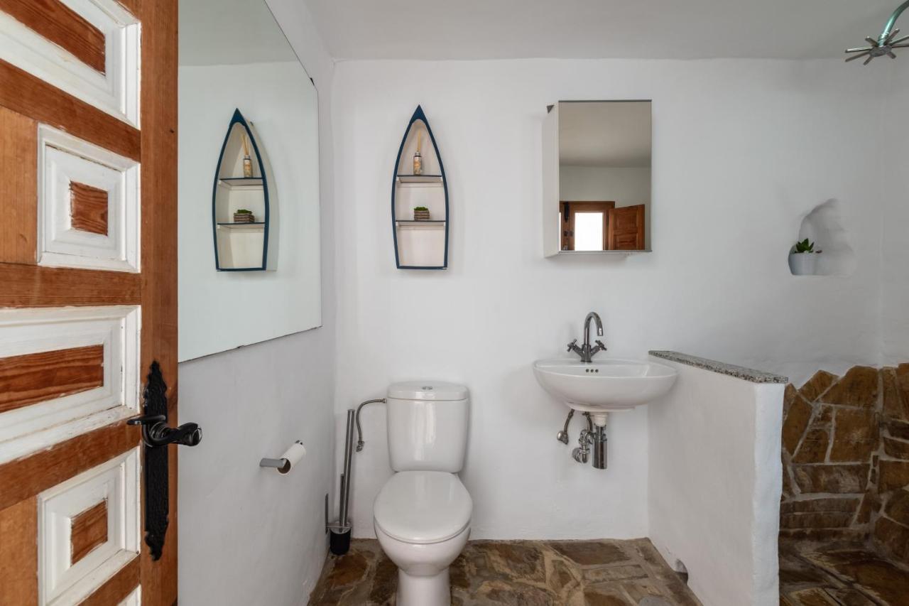 Vila Town House With Roof Terrace And Plunge Pool Alcaucín Exteriér fotografie