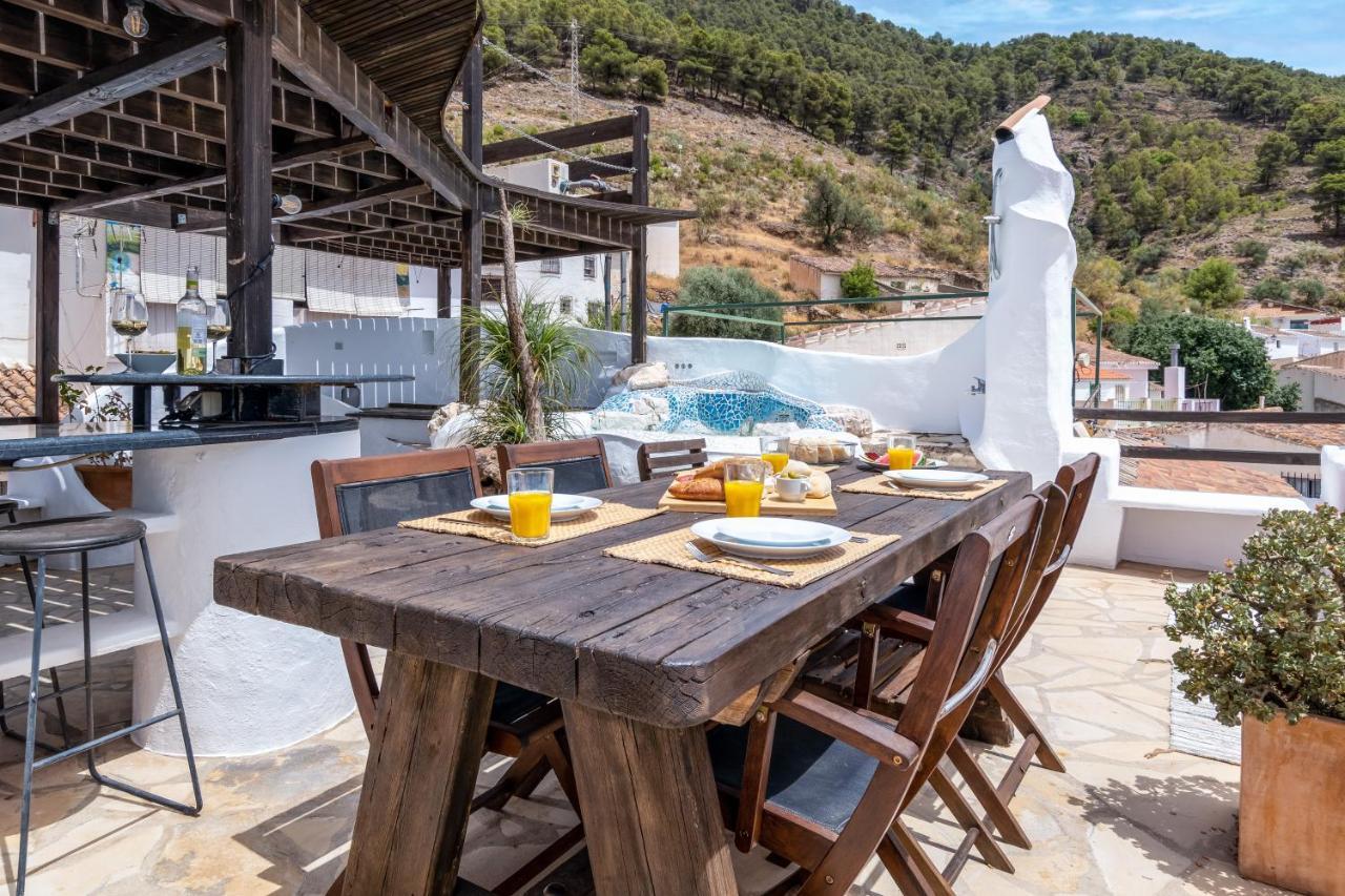Vila Town House With Roof Terrace And Plunge Pool Alcaucín Exteriér fotografie